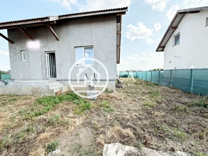 Casa de vânzare cu 4 camere in Episcopia, Bihor