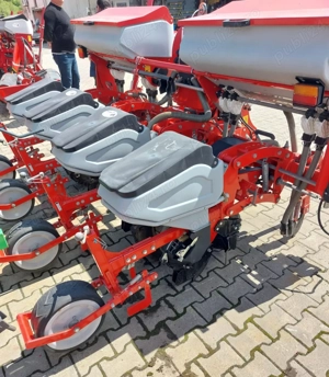 Vând semănătoare porumb Irtem, 4 rânduri,  nouă  - imagine 2