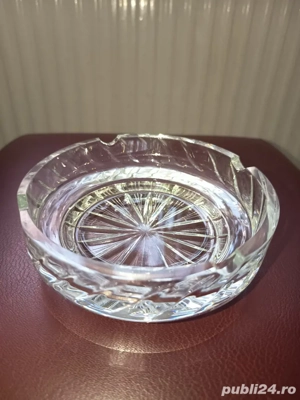 Scrumiera din cristal de colectie anii '80, fabricata in Romania la Vitrometan Medias 