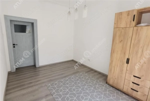 Apartament de 4 camere cu 2 bai 2 balcoane in zona centrala Sibiu - imagine 12