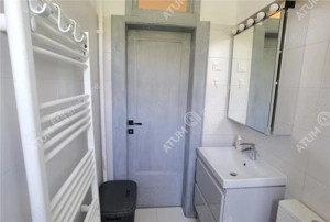 Apartament de 4 camere cu 2 bai 2 balcoane in zona centrala Sibiu - imagine 19