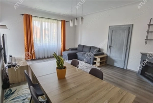 Apartament de 4 camere cu 2 bai 2 balcoane in zona centrala Sibiu - imagine 3
