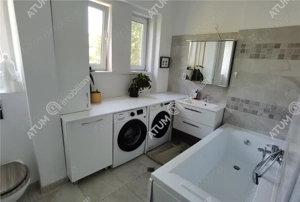 Apartament de 4 camere cu 2 bai 2 balcoane in zona centrala Sibiu - imagine 16