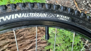 vând bicicleta  nouă 