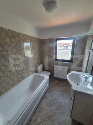 Casă tip duplex modernă, spațiu, lumină și confort pentru întreaga zi, Stupini - imagine 8