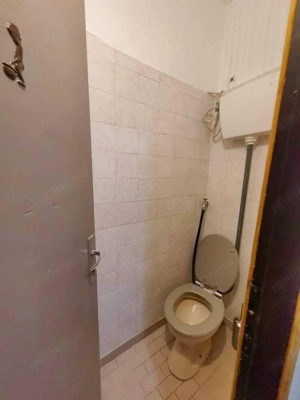 Garsoniera in zona Izvor - imagine 5