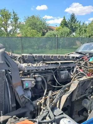 Dezmembrez Scania 124L 420 PDE - imagine 2