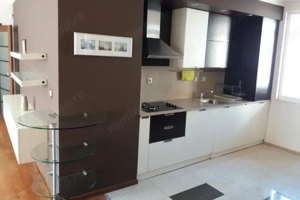 Garsoniera in zona Izvor - imagine 3