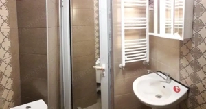 Garsoniera in zona Izvor - imagine 4