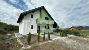 Casa individuala 127 mpu 5 camere curte 500 mp de vanzare Selimbar