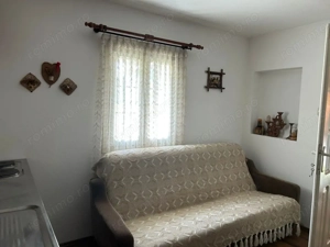 Casa de vacanta , zona Soarecului , Marginea - imagine 20