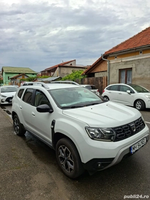 Dacia Duster 2021 GPL, motor 1.0, Full Option, jante din aluminiu   stare excelentă - imagine 2