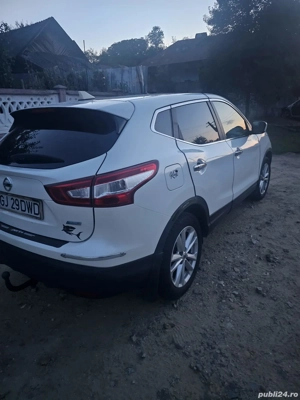 vând Nissan Qashqai 10000 - imagine 4