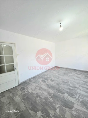 Apartament 2 Camere, Decomandat, Navodari - imagine 9
