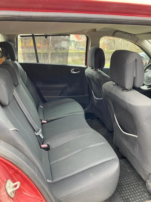 Vând Renault Megane  - imagine 4 Vând Renault Megane  - imagine 4