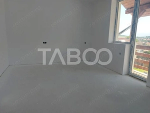 Duplex de vanzare 150 mp P+1E 4 camere 145 mp teren liber Cisnadie - imagine 11 Duplex de vanzare 150 mp P+1E 4 camere 145 mp teren liber Cisnadie - imagine 11