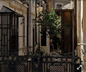 CASA - 3 camere, Parter si Etaj. Parcul Carol.