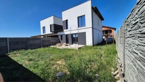 GIROC - Duplex despartit prin camera - 4 Camere - Toate utilitatile - imagine 2