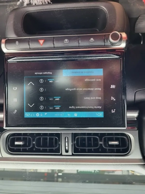 Vand Citroen C3 din anul 2022 - imagine 6