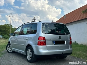 Volkswagen Touran 1.6  benzina    7 locuri   2  km     Peciu Nou, lângă Timișoara (15 km) - imagine 3