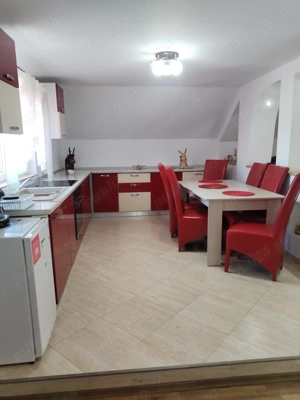 Închiriez apartament in vila - imagine 3