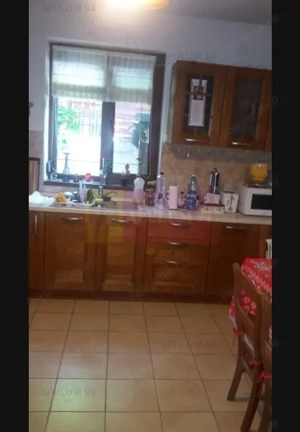 Vanzare vila Drumul Sarii. - imagine 2