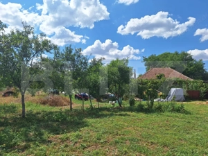 Casa cu teren intravilan, 4600 mp, investiitii/dezvoltare! - imagine 2