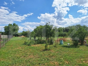 Casa cu teren intravilan, 4600 mp, investiitii/dezvoltare! - imagine 4