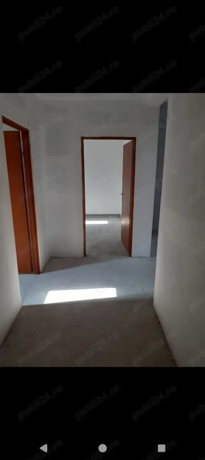 Apartament cu 3 camere - imagine 2