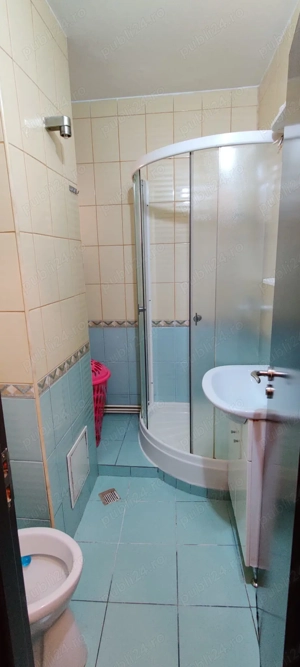 Inchiriez apartament 2 camere, zona Grivitei - imagine 2