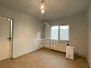 Casa cu 4 camere, Ghiroda - imagine 13