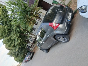Vând Dacia sandero 2010 - imagine 3