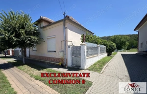 Vanzare casa in Ciugud 1800 mp teren