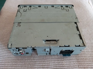 Sistem audio MPA MP3 pentru masina marca JVC KD-G332 - imagine 3