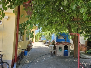 Casa cu teren deschidere directa la lac Corbeanca - imagine 9