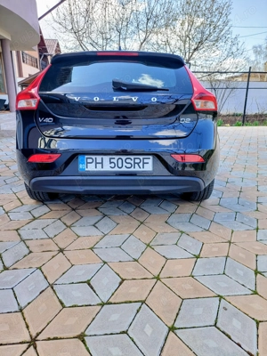Volvo V40 Cross Country D2 Geartronic, an 2018, Belgia , 12 500 Euro  - imagine 2