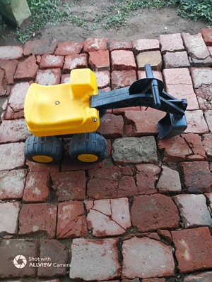 Escavator jucarie cu comanda cupa