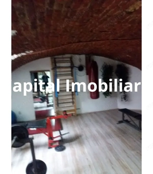 Casa la curte comuna pe 3 nivele, 300mp utili 0% comision - imagine 14 Casa la curte comuna pe 3 nivele, 300mp utili 0% comision - imagine 14