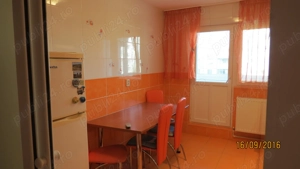 inchiriez o camera dintr-un apartament de 4 camere - imagine 8
