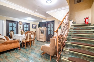 Vila moderna cu 2 corpuri in Busteni | Ideala pentru turism - imagine 5