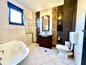 Vila de inchiriat in zona Parcul Verdi - Titeica - imagine 11