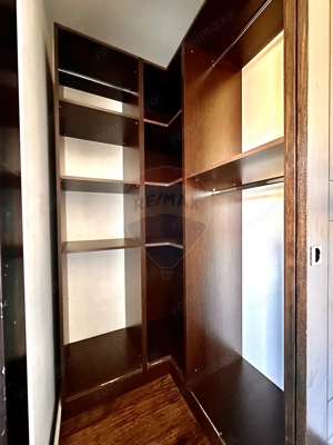 Vila de inchiriat in zona Parcul Verdi - Titeica - imagine 9