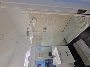 Inchiriez apartament regim hotelier 70 m2 open space , zona Barierei - imagine 5