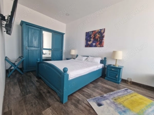 Inchiriez apartament regim hotelier 70 m2 open space , zona Barierei - imagine 3