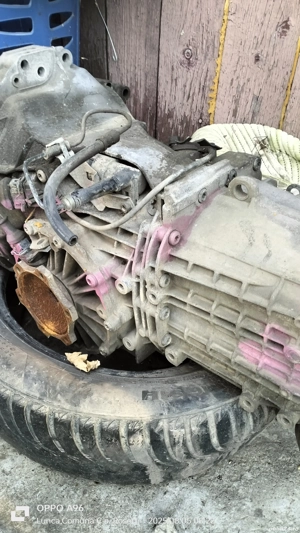 Cutie viteze Audi1.6 ALZ - imagine 3