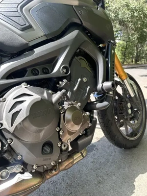 Yamaha Mt-09 Sport Tracker Edition 2015 - imagine 4 Yamaha Mt-09 Sport Tracker Edition 2015 - imagine 4