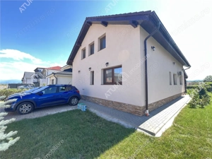 Casa individuala cu 4 camere terasa si teren 500 mp in Sura Mica Sibiu - imagine 10