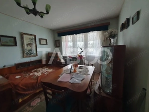 Apartament 2 camere semidecomandat etaj 1 zona Tudor Vladimirescu - imagine 2