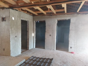 Vand teren cu casa la gri - imagine 4 Vand teren cu casa la gri - imagine 4