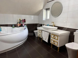 Vila spațioasă D+P+E la intrare în Unirea – confort și o poziție excelenta - imagine 14